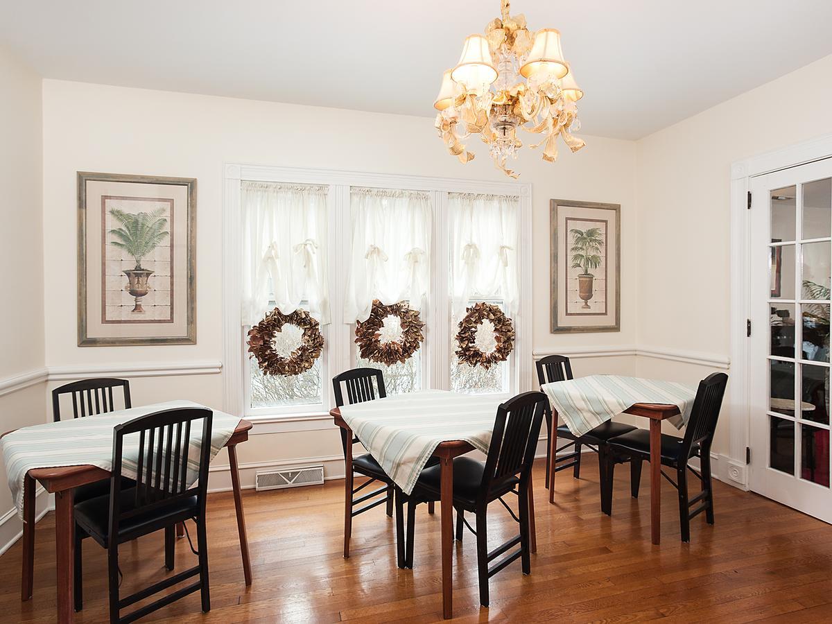 Park House Bed & Breakfast Johnson City Bagian luar foto